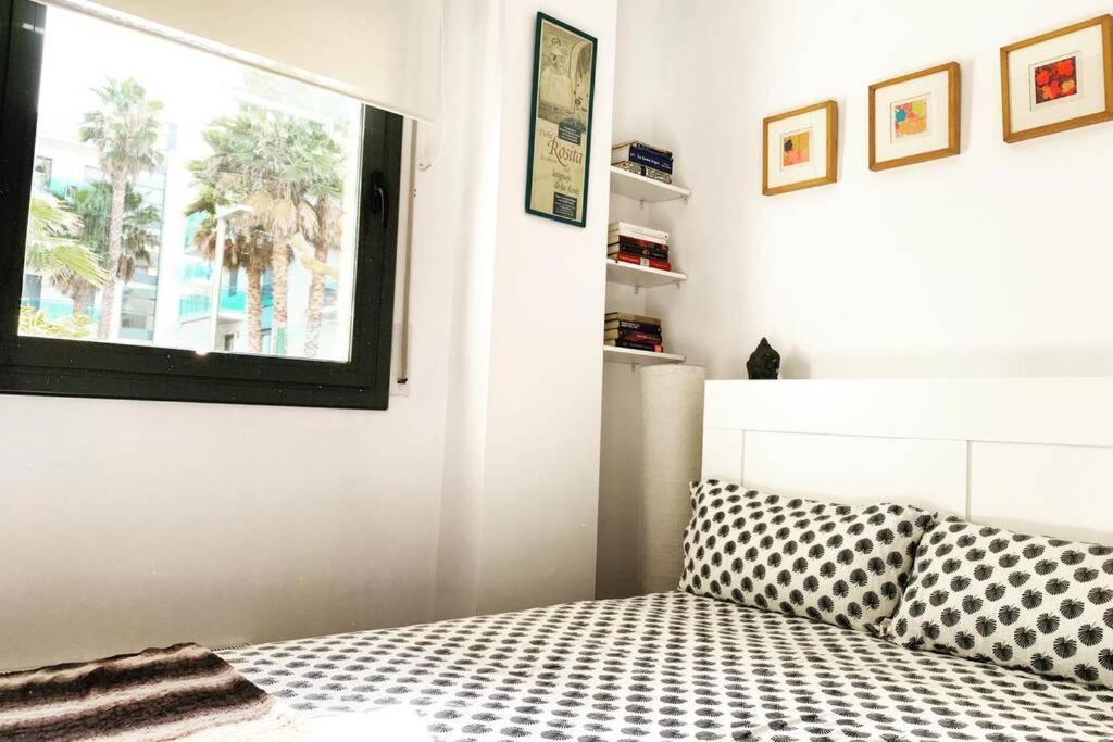 Apartamento Con Piscina Y Parking En Lloret De Mar Apartment Bagian luar foto